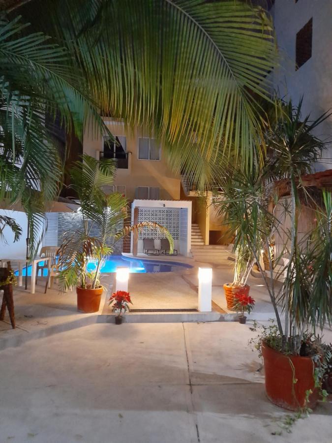 Brisamar Guesthouse 푸에르토 에스콘디도 외부 사진