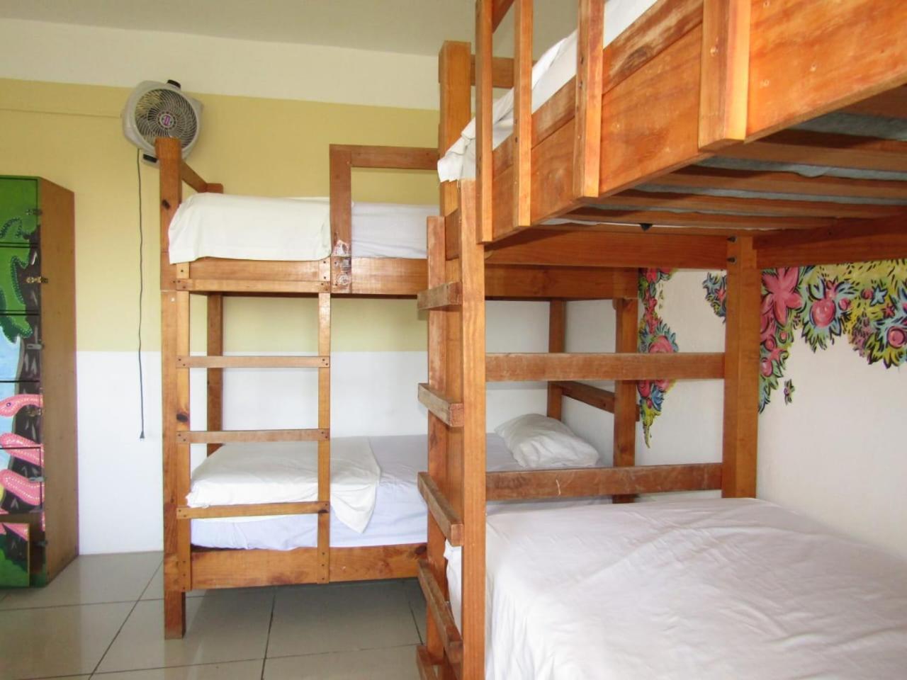 Brisamar Guesthouse 푸에르토 에스콘디도 외부 사진
